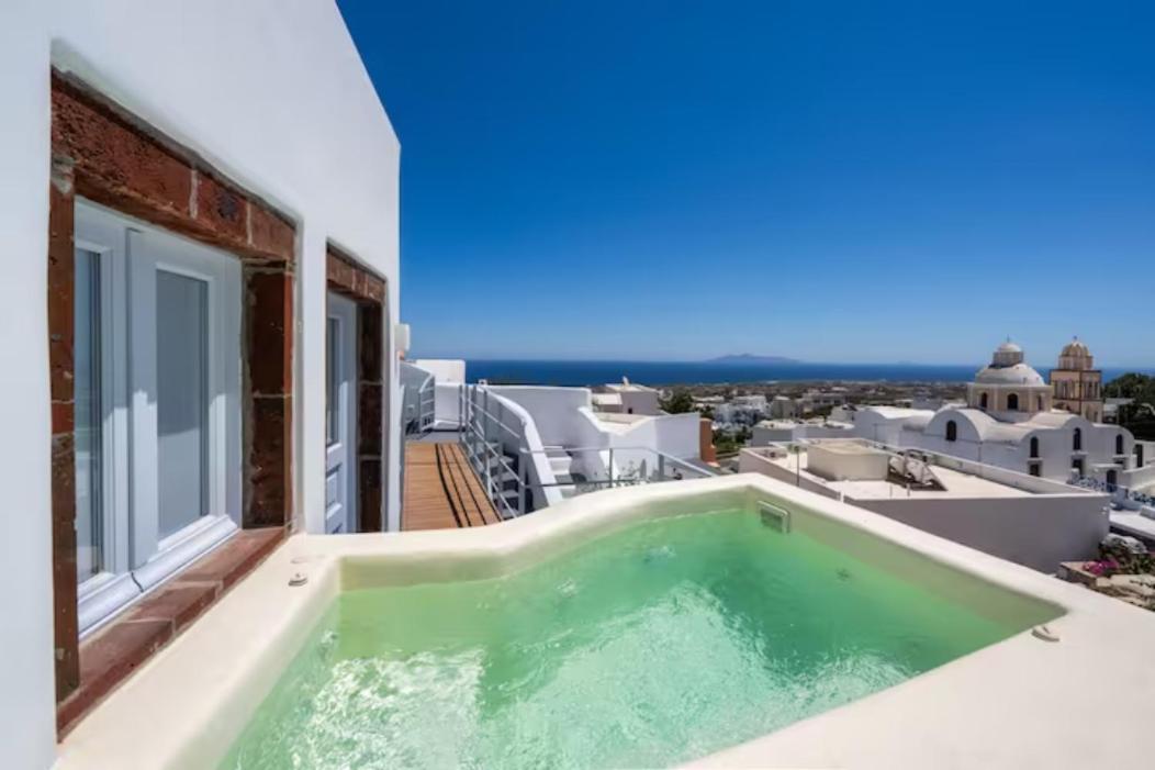 Petit Village Fira  Bagian luar foto